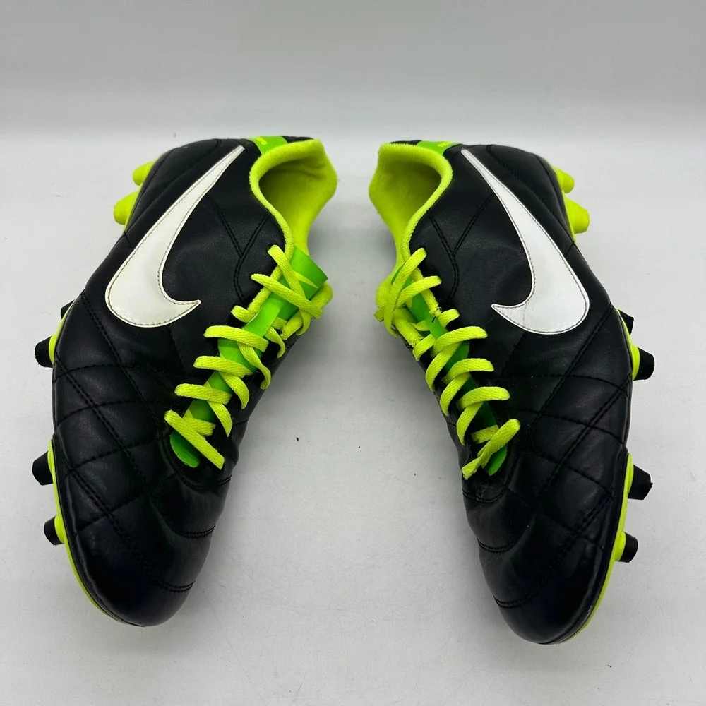 Nike 509038-013 Mens Size 12 Tiempo Natural IV FG Black/Green Soccer Cleats